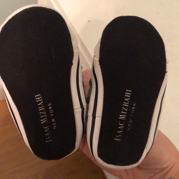 Isaac Mizrahi Baby Shoes- Size 3c - Picture 3 of 3